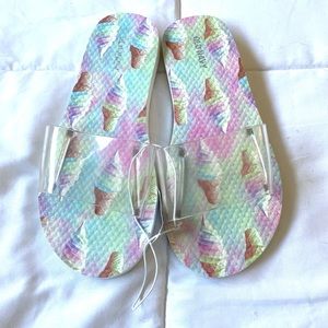 Girls Old Navy sandals